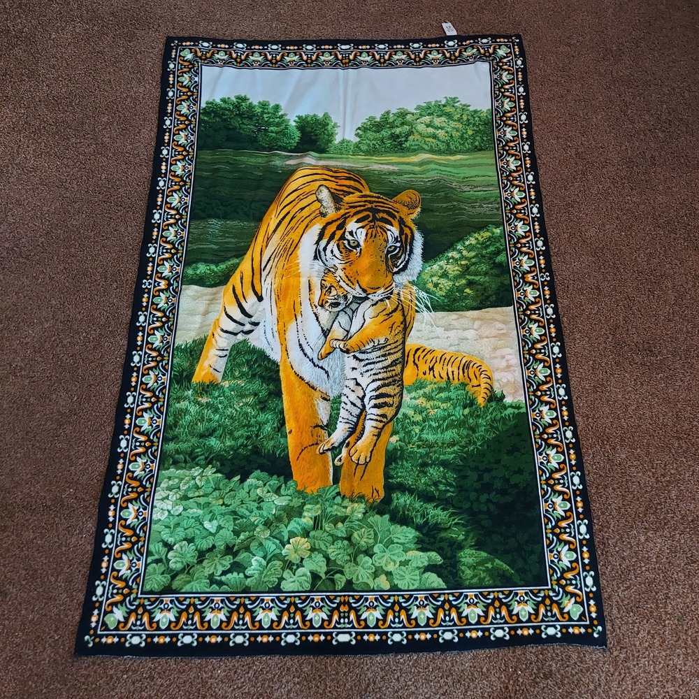 RT BKLYN NY Tiger and Cub Cotton Beach Towel Made in Turkey 55x33 Green Orange